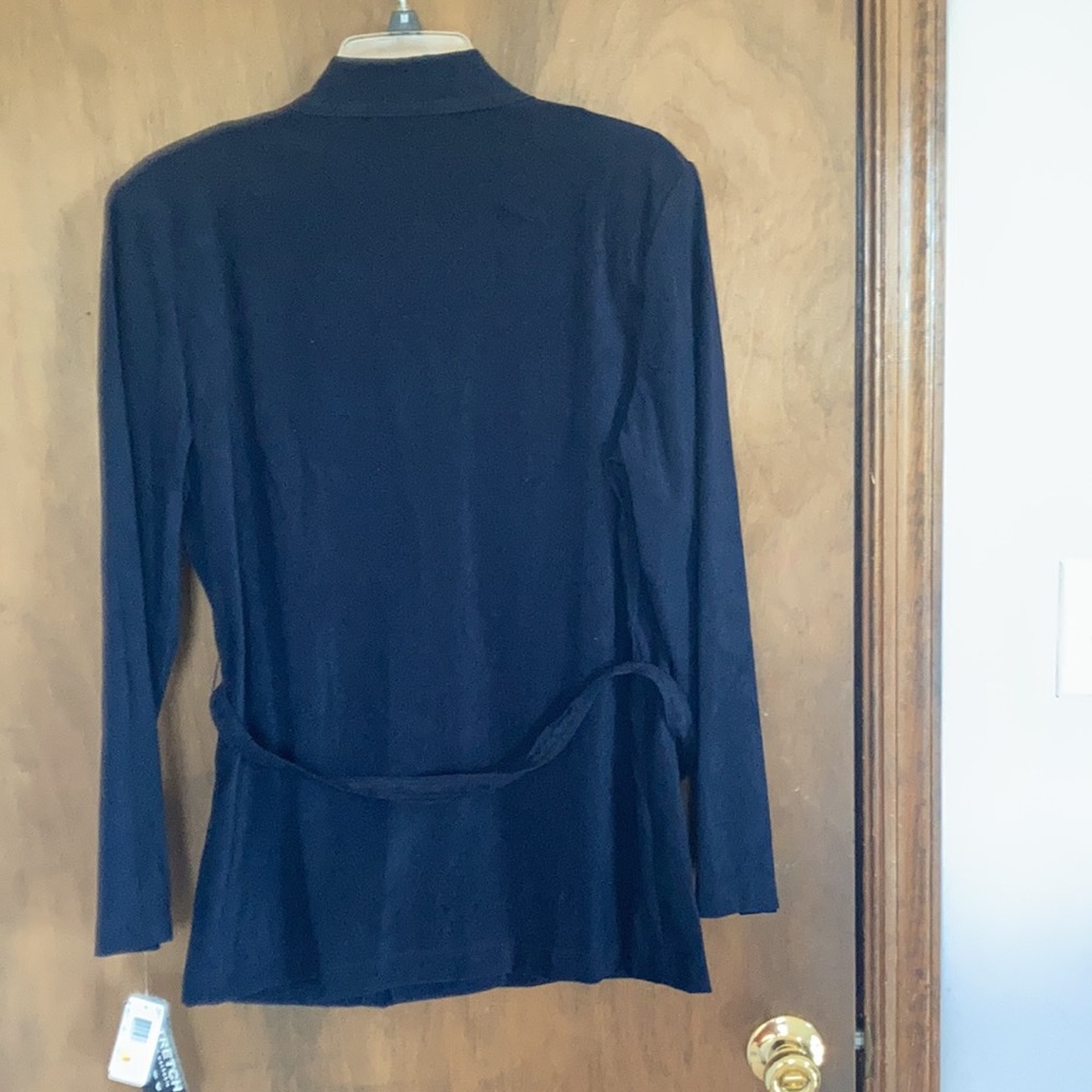 Vintage 90s navy blue button up jacket with belt and shoulder pads - Picture 15 of 17